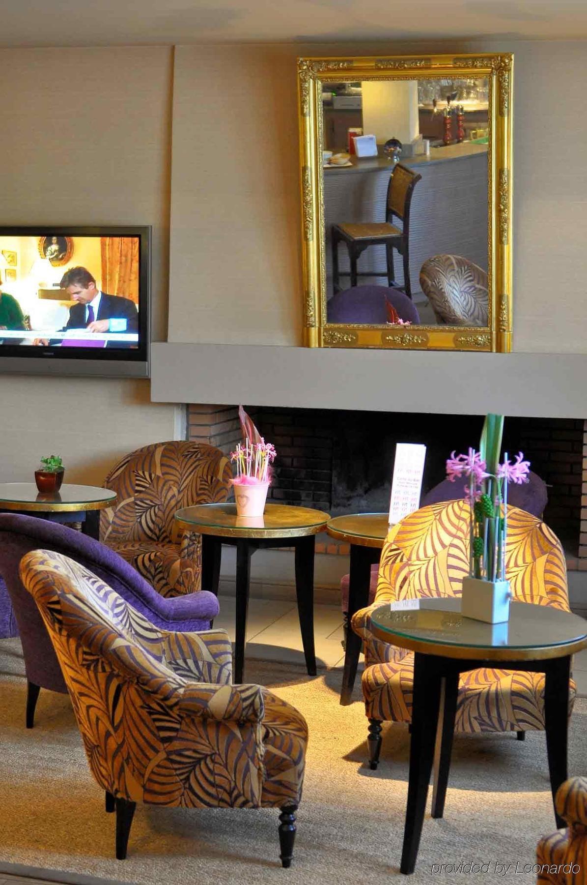 Mercure La Cité 4*