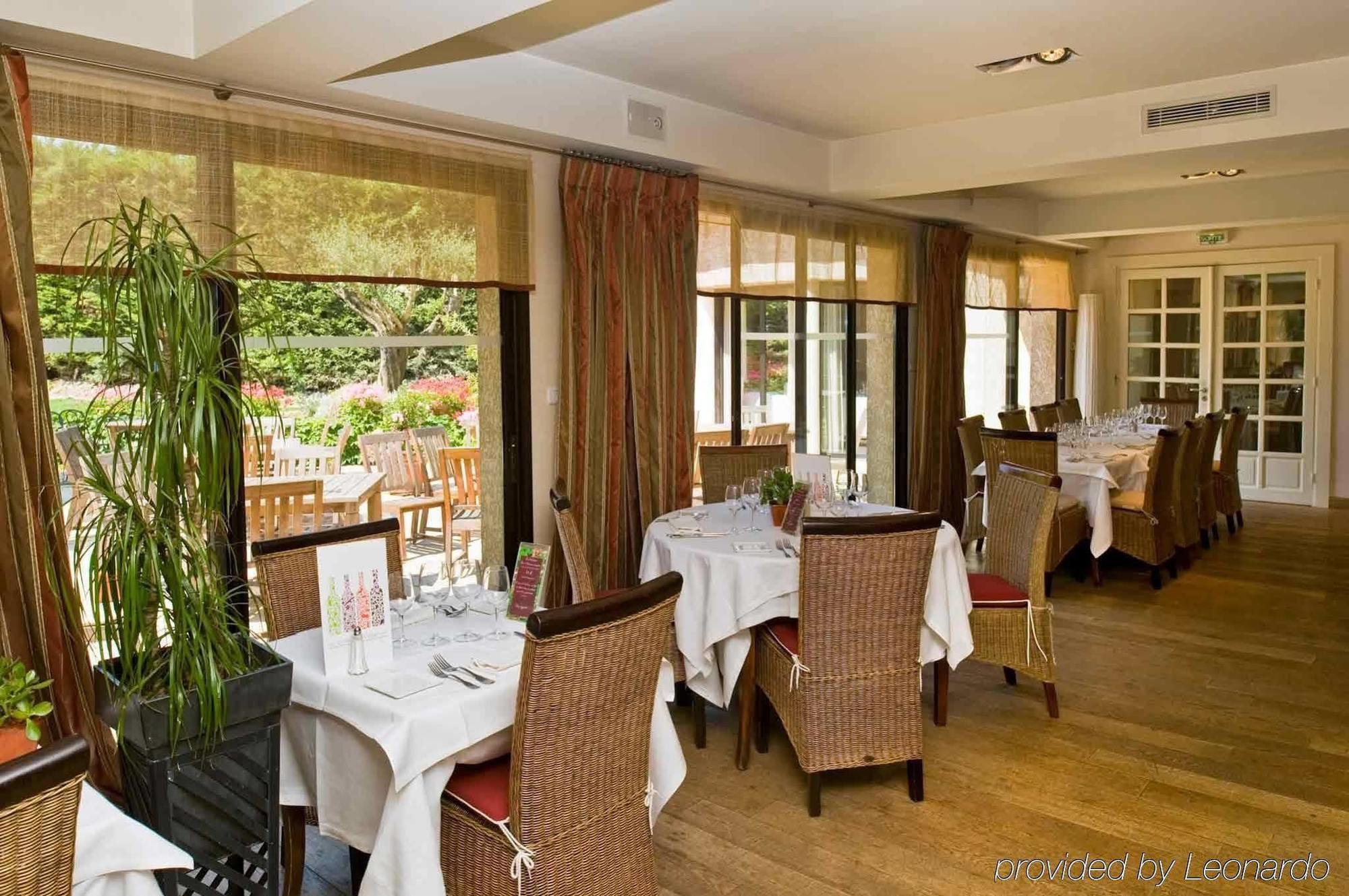 Mercure La Cité 4*